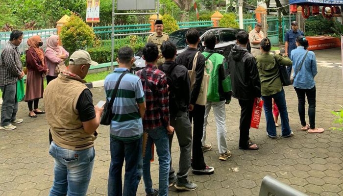 Lurah Kembangan Selatan Monitoring Pendaftaran PPSU, Rekrutmen Diawasi Tim Tingkat Provinsi