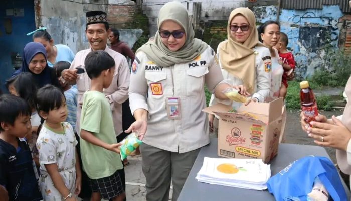 Anak-anak di Cengkareng Barat Diedukasi Gemar Satpol PP Jakbar