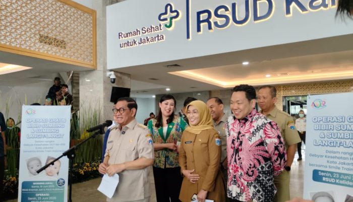 Gubernur dan Walikota Jakbar Tinjau Langsung Kegiatan Operasi Bibir Sumbing di RSUD Kalideres