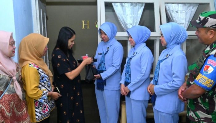 TNI AU Bergerak Cepat, Lanud Husein Sastranegara Gencarkan Distribusi Makanan Bergizi untuk Cegah Stunting