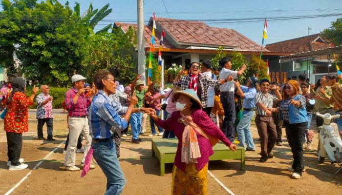 Upacara Khidmat, Joged Meriah : Cara Unik Warga Sumberejo Rayakan 17 Agustus