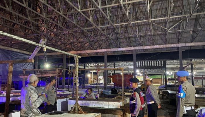 Polres Melawi Gelar Patroli Skala Besar, Pastikan Situasi Tetap Kondusif
