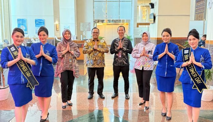 Rayakan Hari Pelanggan, BRI Cabang Gatot Subroto Gelar Pemeriksaan Kesehatan Gratis