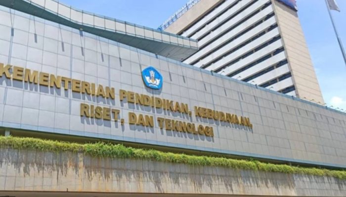 Kemendikbudristek Luncurkan Situs Pengecekan Ijazah Online, Proses Legalisir Tak Lagi Diperlukan