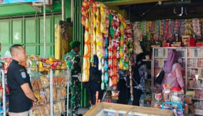 Satpol PP Klaten Gempur Rokok Ilegal di Jatinom, 800 Batang Disita