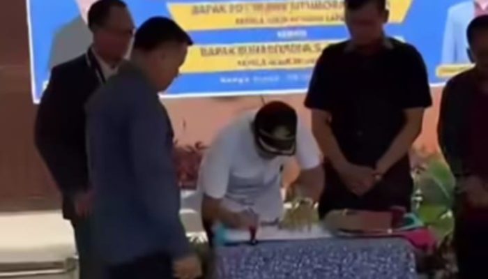 Suhariyadi Dilantik Kembali sebagai Kepala Sekolah SMA Kristen Ekklesia