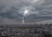 Lonjakan Kasus Infeksi Pernapasan di Tengah Cuaca Ekstrem: Waspadai Flu dan COVID-19 Berkepanjangan