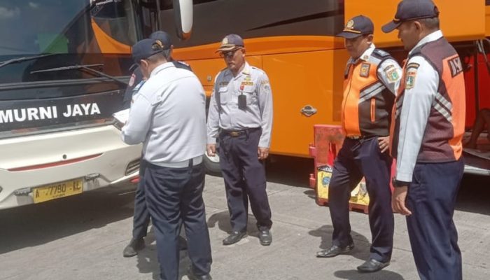 Amankan Mudik Natal & Tahun Baru, Terminal Kalideres Perketat Pemeriksaan Armada