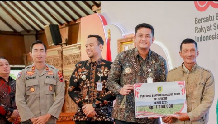 Klaten Gelontorkan Rp8,6 Miliar dana BLT DBHCHT 2025 untuk Buruh Tani